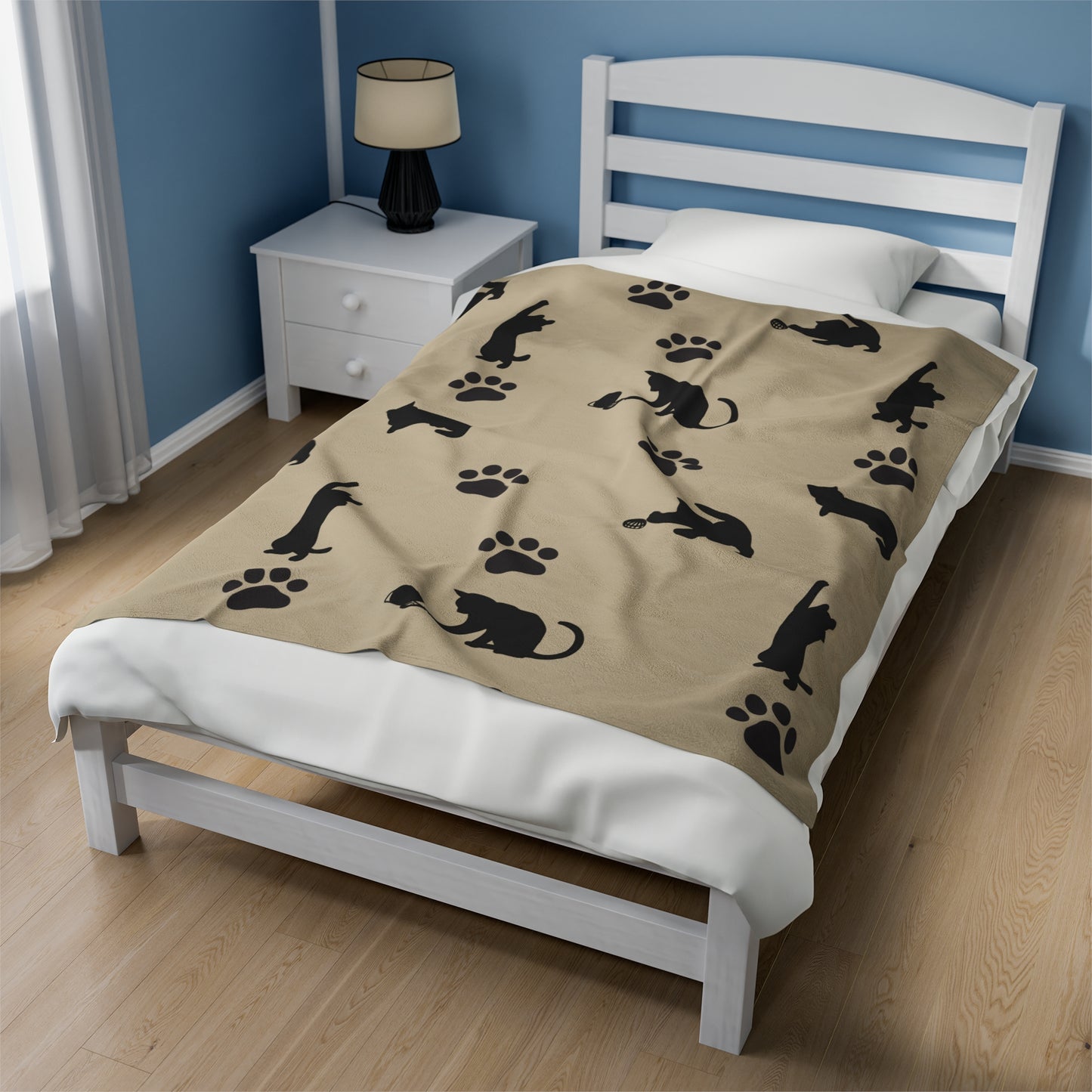 Cats Silhouette Velveteen Plush Patterned Blanket on small bed