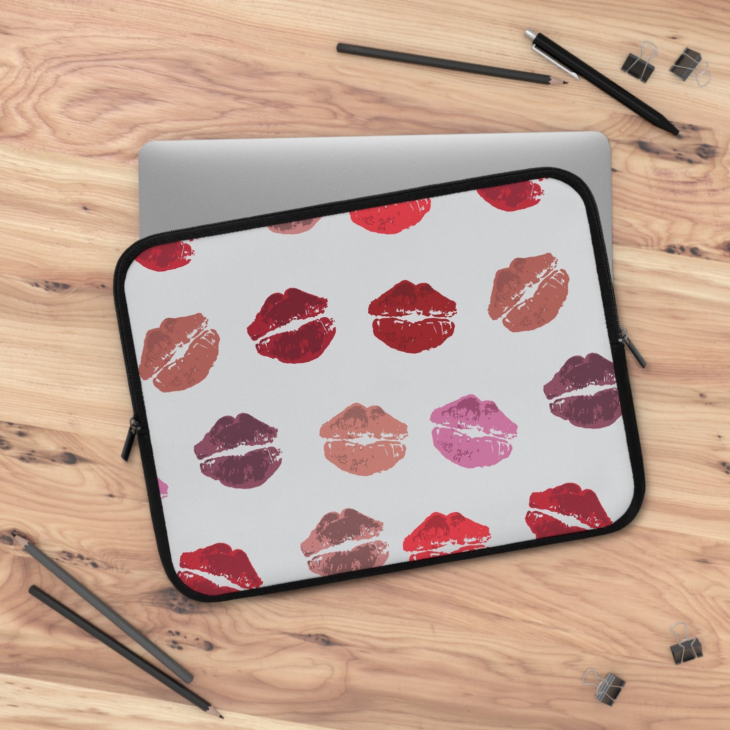 Kisses from the Misses Lipstick-Print Laptop Case/Sleeve