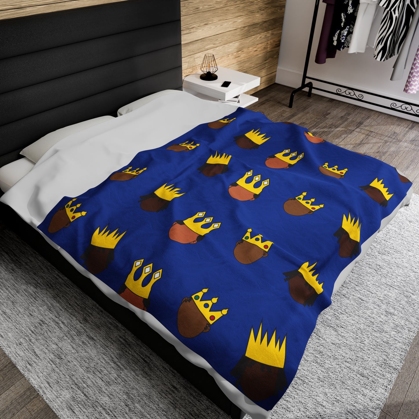 Black Kings-Patterned Velveteen Plush Throw Blanket