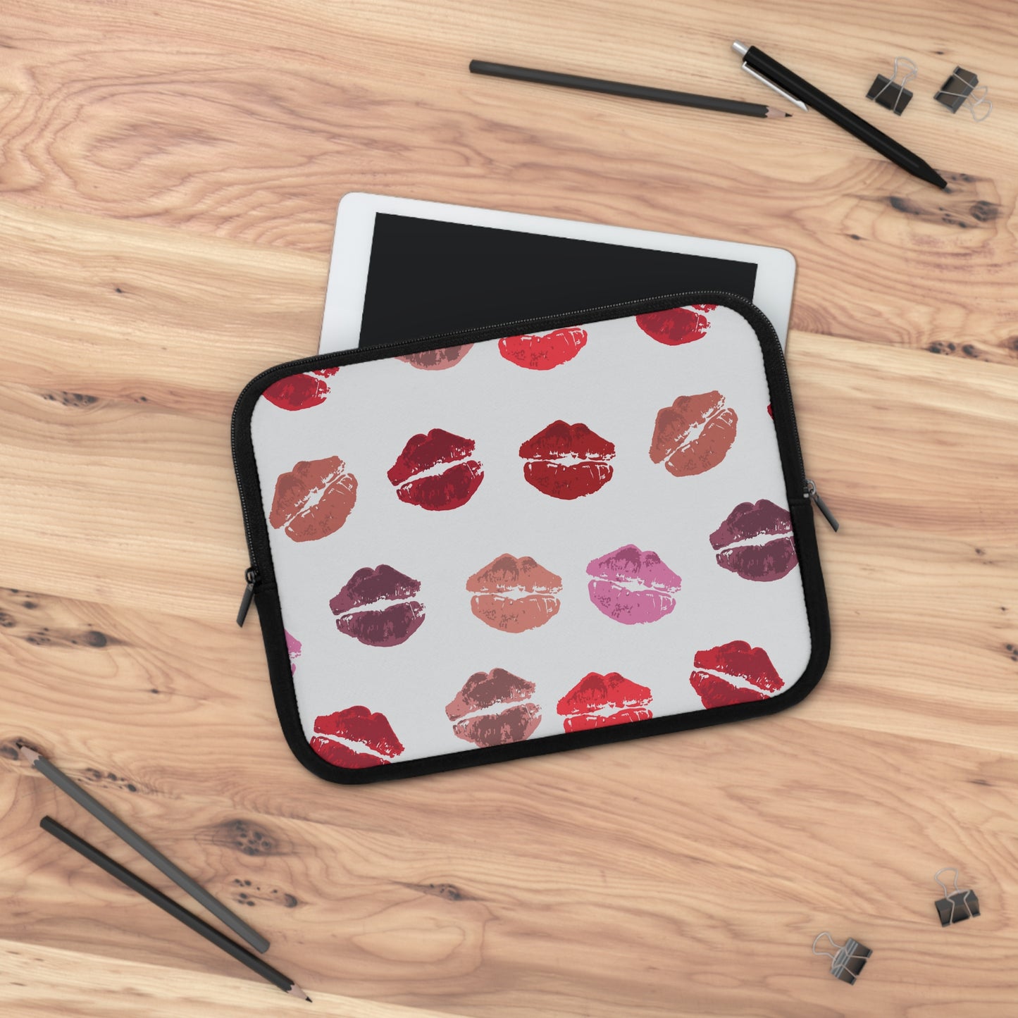 Kisses from the Misses Lipstick-Print Laptop Case/Sleeve